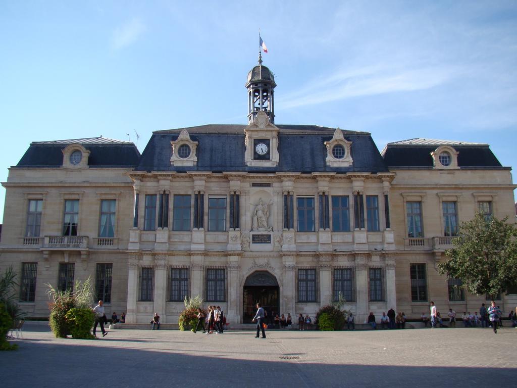 Bel Appartement Coeur De Ville Troyes Oda fotoğraf