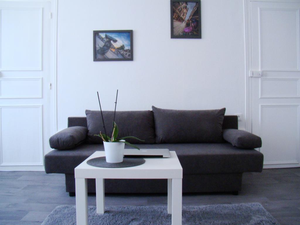Bel Appartement Coeur De Ville Troyes Oda fotoğraf