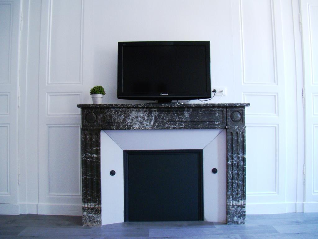 Bel Appartement Coeur De Ville Troyes Oda fotoğraf